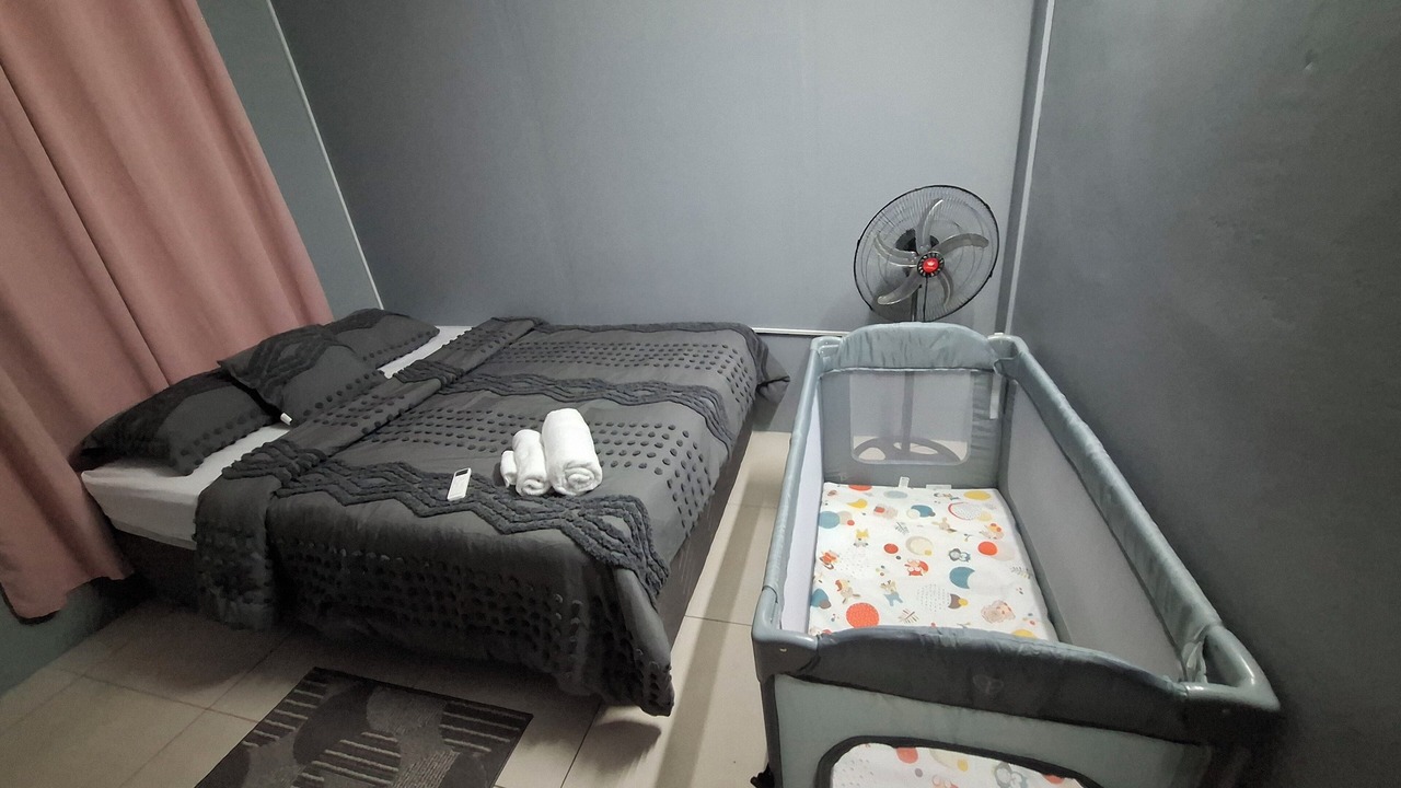 Photo of Bedroom in Roseau