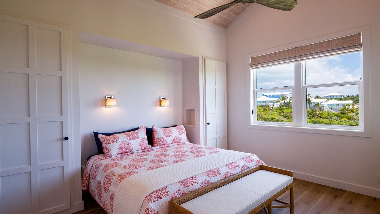 Photo of Bedroom in Hope Town