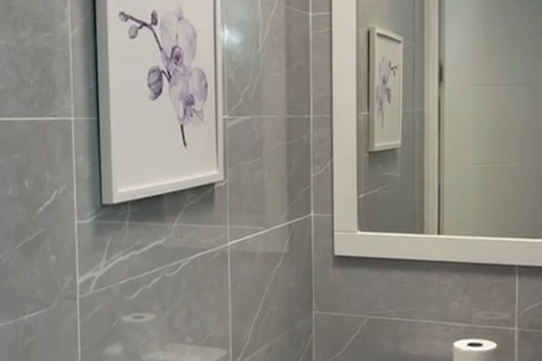 Photo of Bathroom in Liguanea