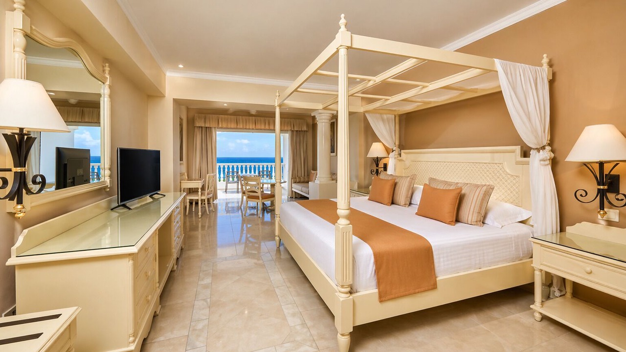 Photo of Bedroom in Runaway Bay