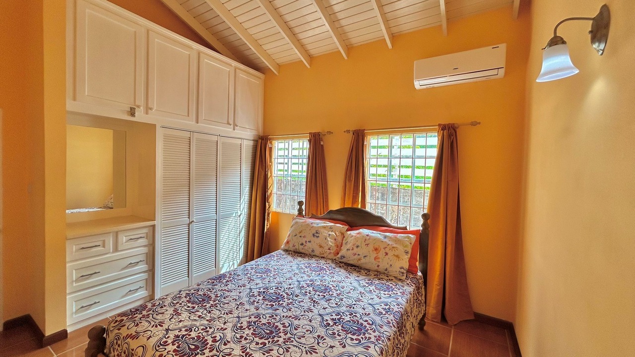 Photo of Bedroom in Mount Pleasant Bay