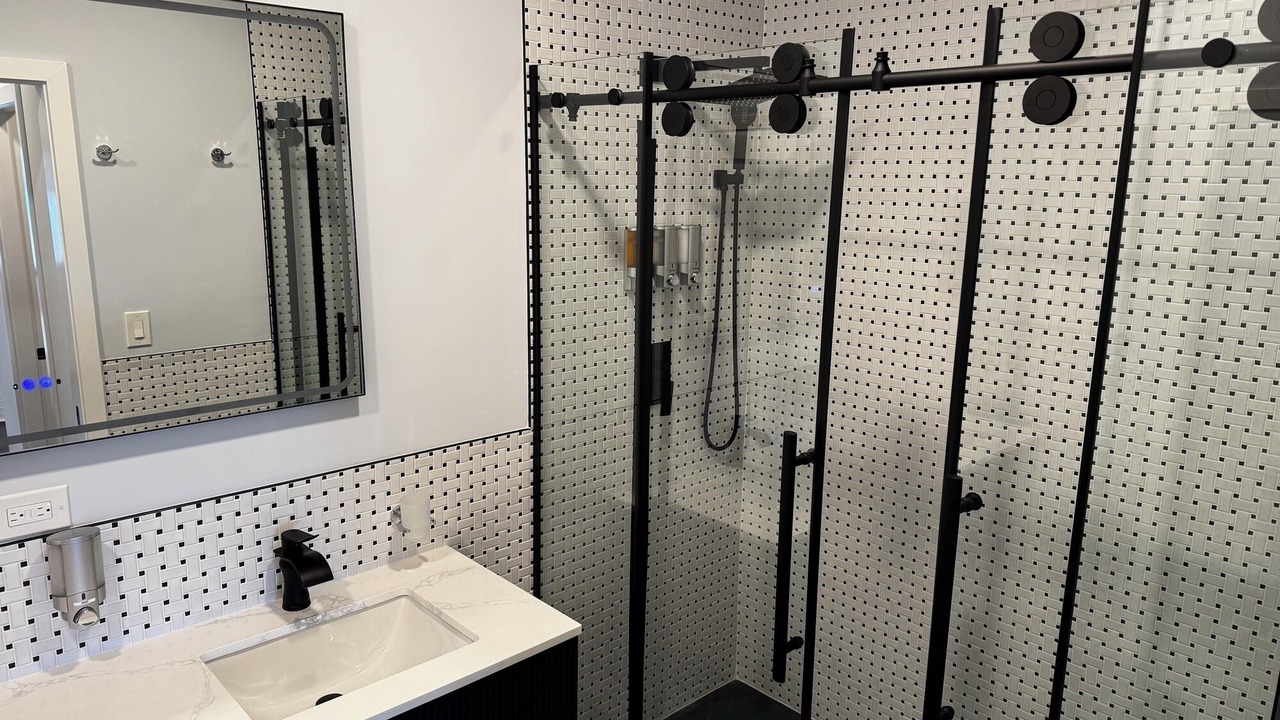 Photo of Bathroom in Bahamas Terrace