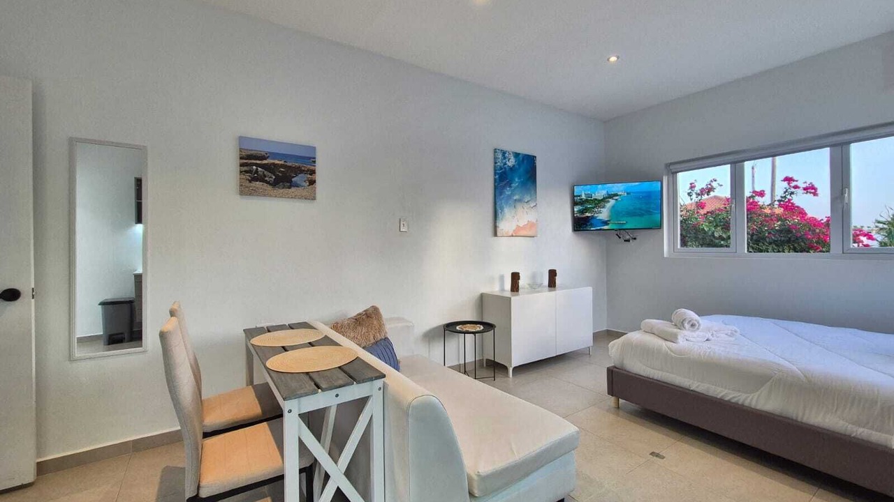 Photo of Bedroom in Opal