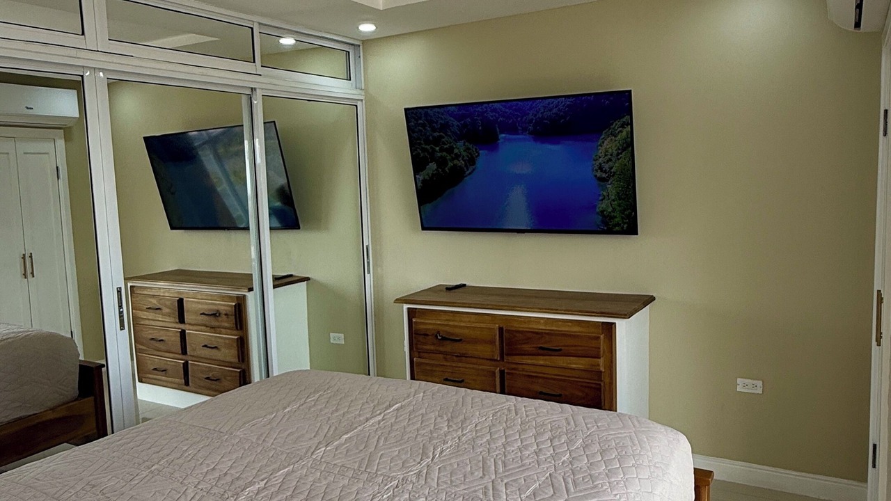 Photo of Bedroom in Portmore
