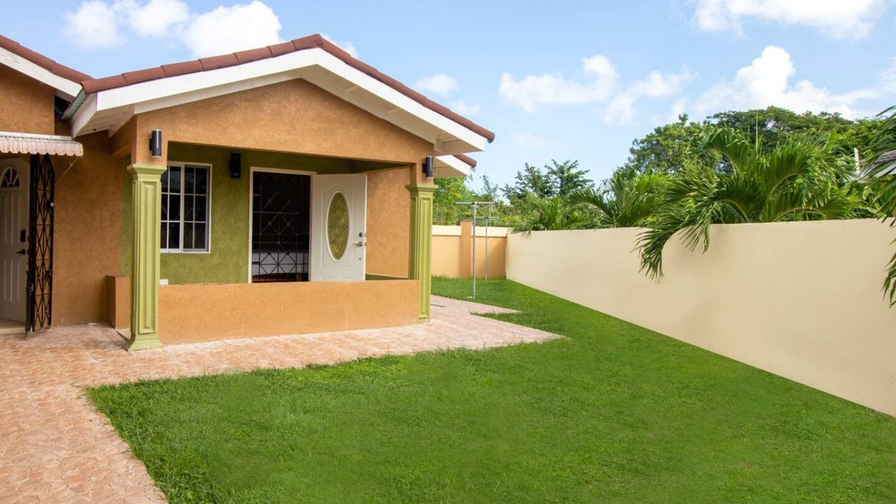 Photo of Outdoor in Mammee Bay