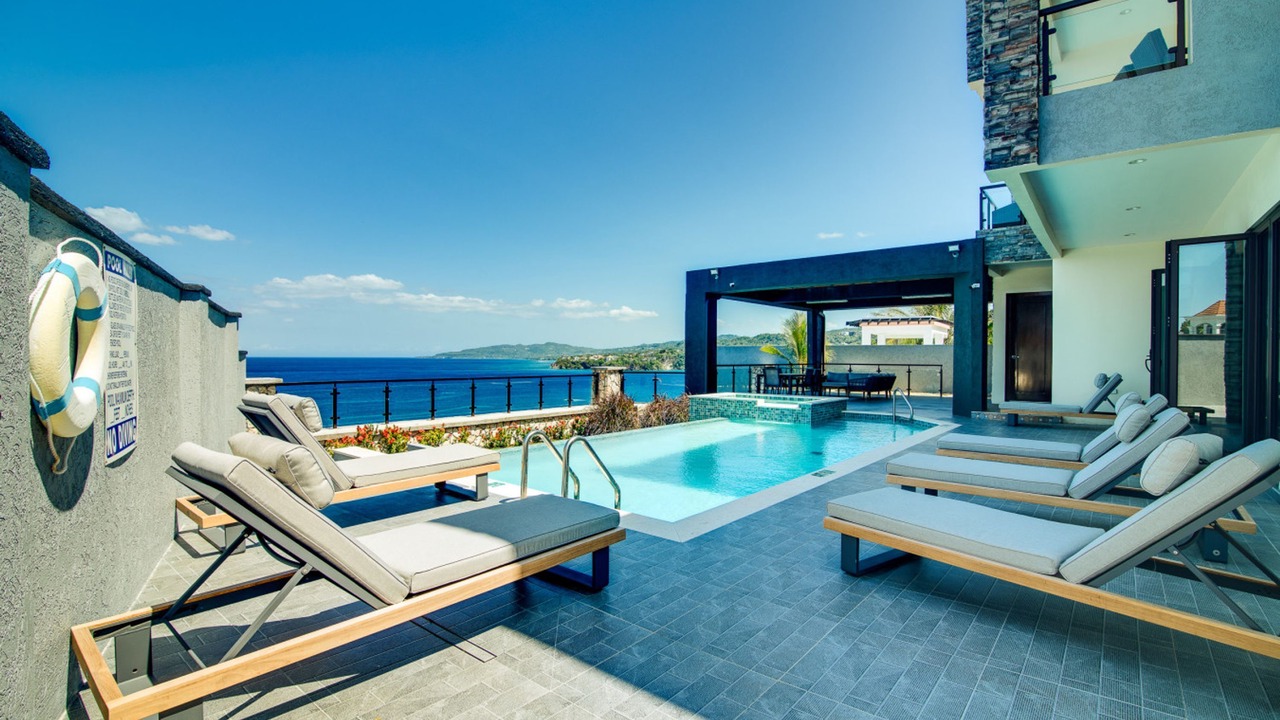 Photo of Outdoor in Tower Isle