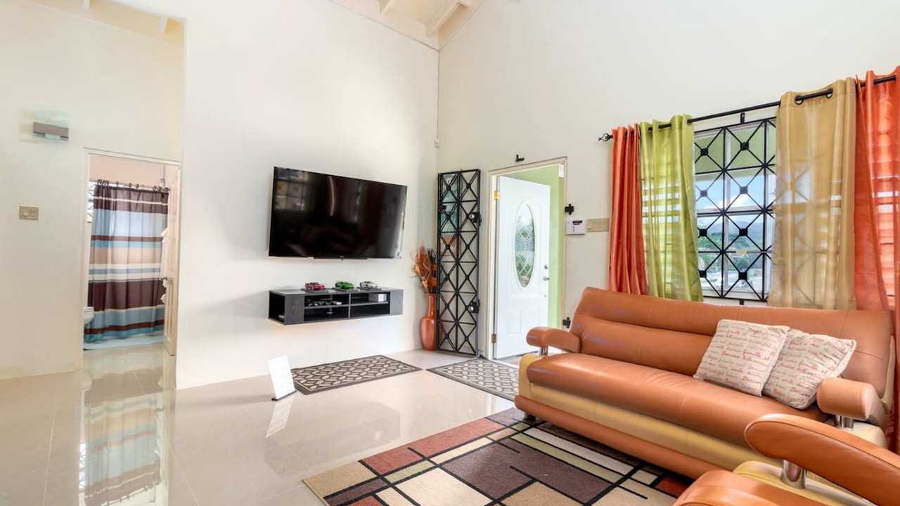 Photo of Livingroom in Mammee Bay