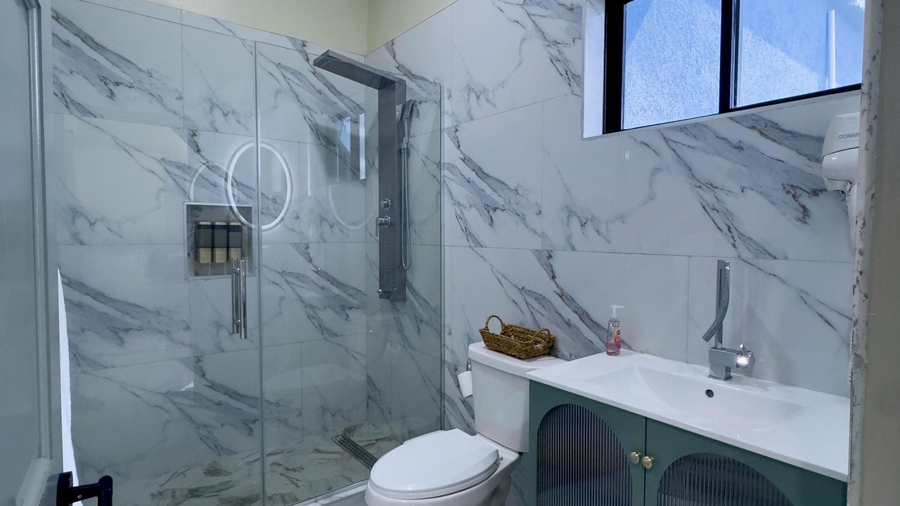 Photo of Bathroom in Havendale