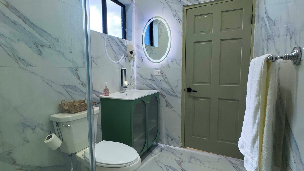 Photo of Bathroom in Havendale