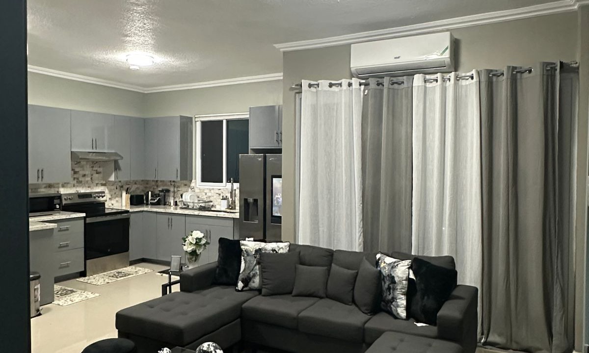 Photo of Livingroom in New Kingston