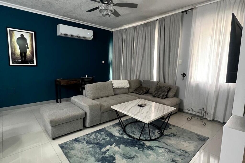 Photo of Livingroom in New Kingston