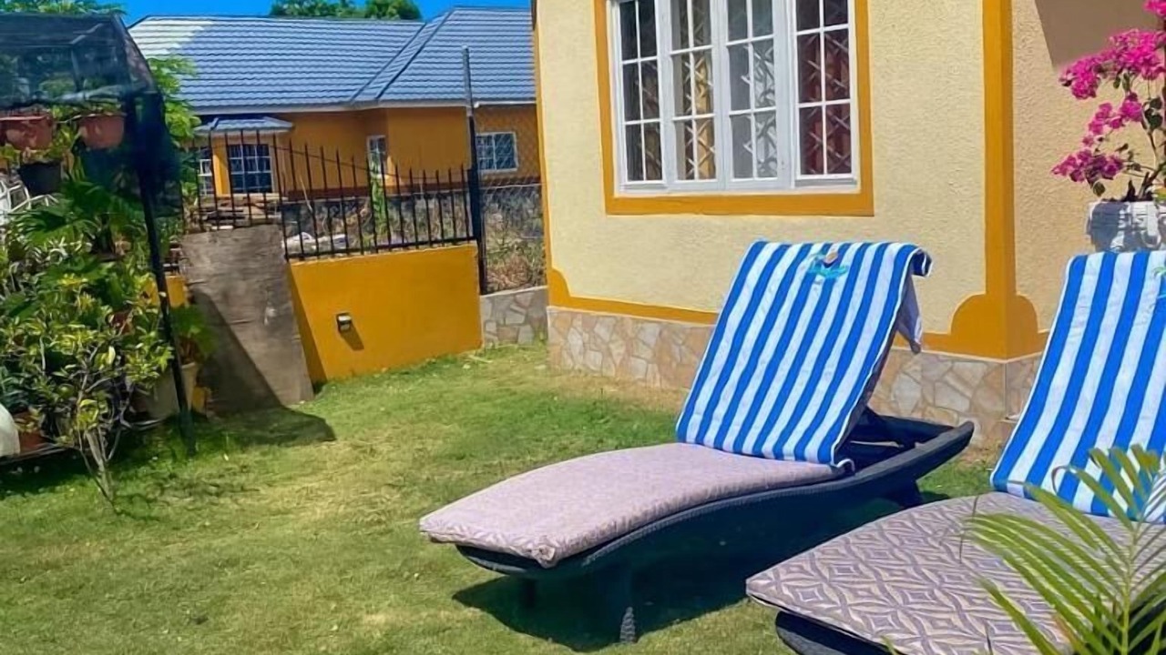 Photo of Outdoor in Buff Bay