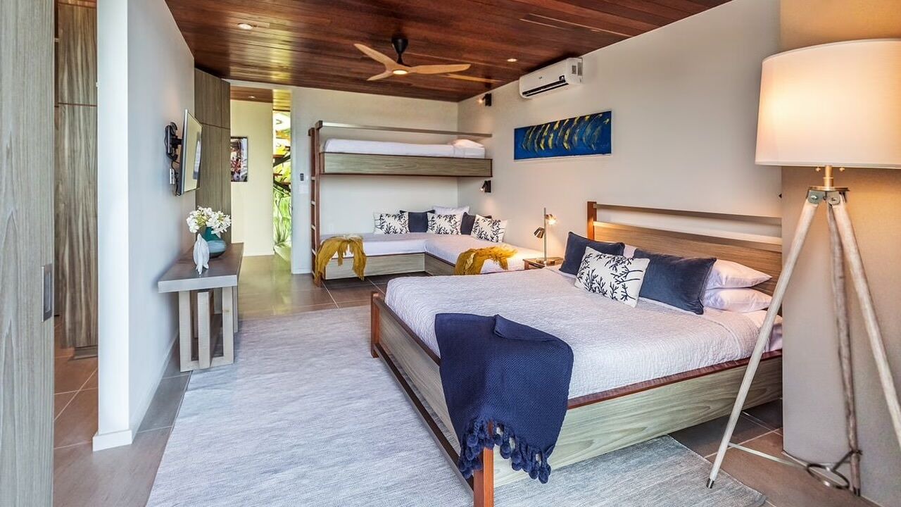 Photo of Bedroom in Cocoplum