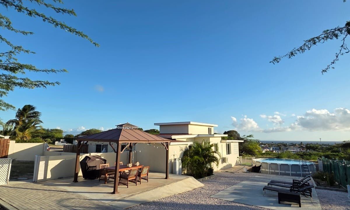 Photo of Patio Balcony in Savaneta