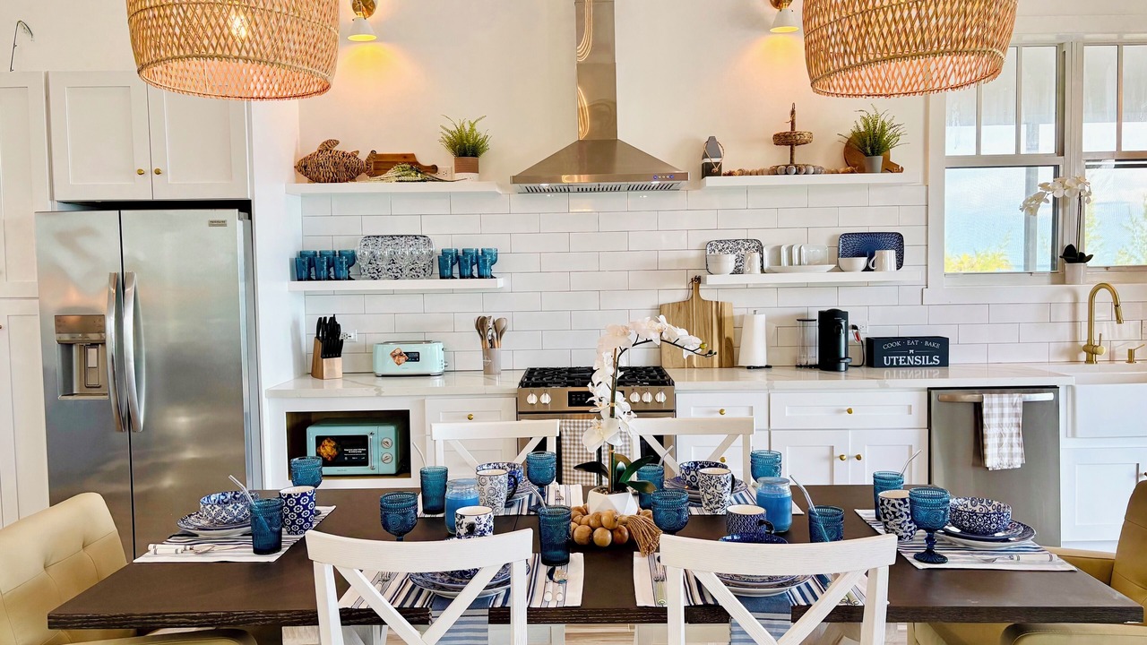 Photo of Kitchen in Current