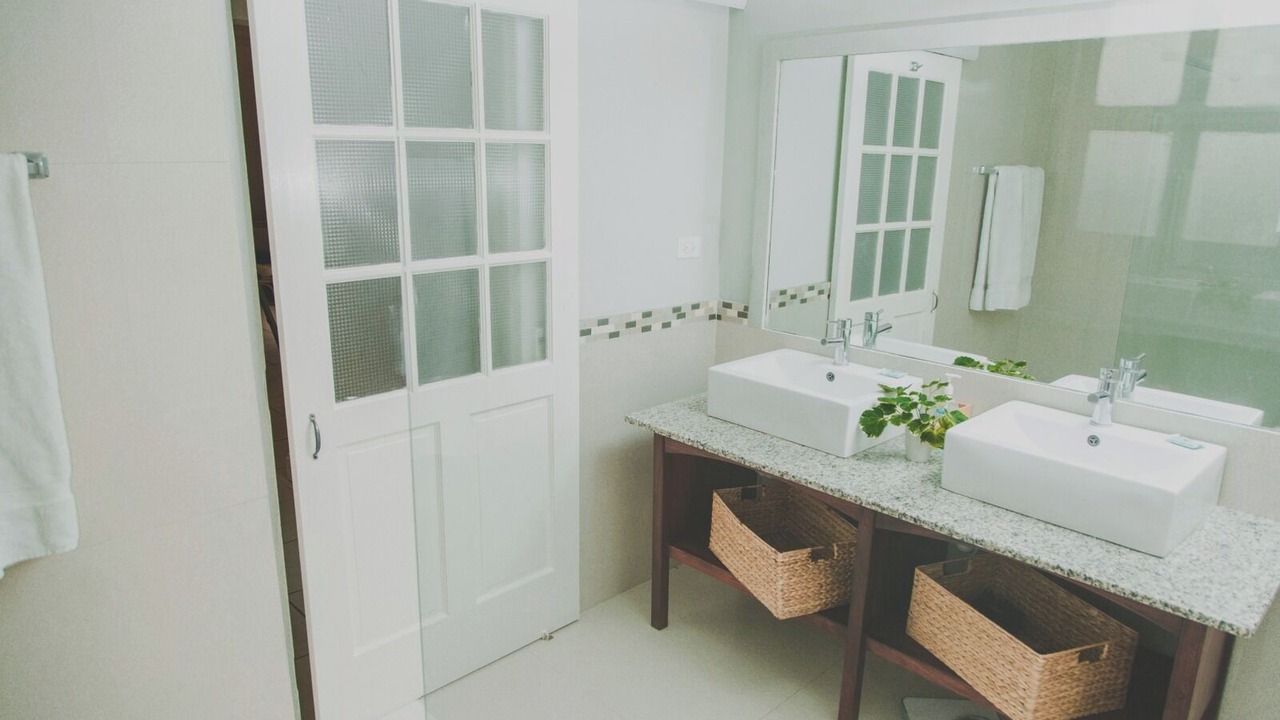 Photo of Bathroom in Lowlands
