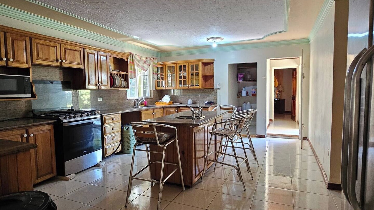 Photo of Kitchen in Mandeville