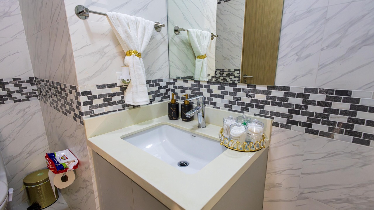 Photo of Bathroom in Eden Gardens
