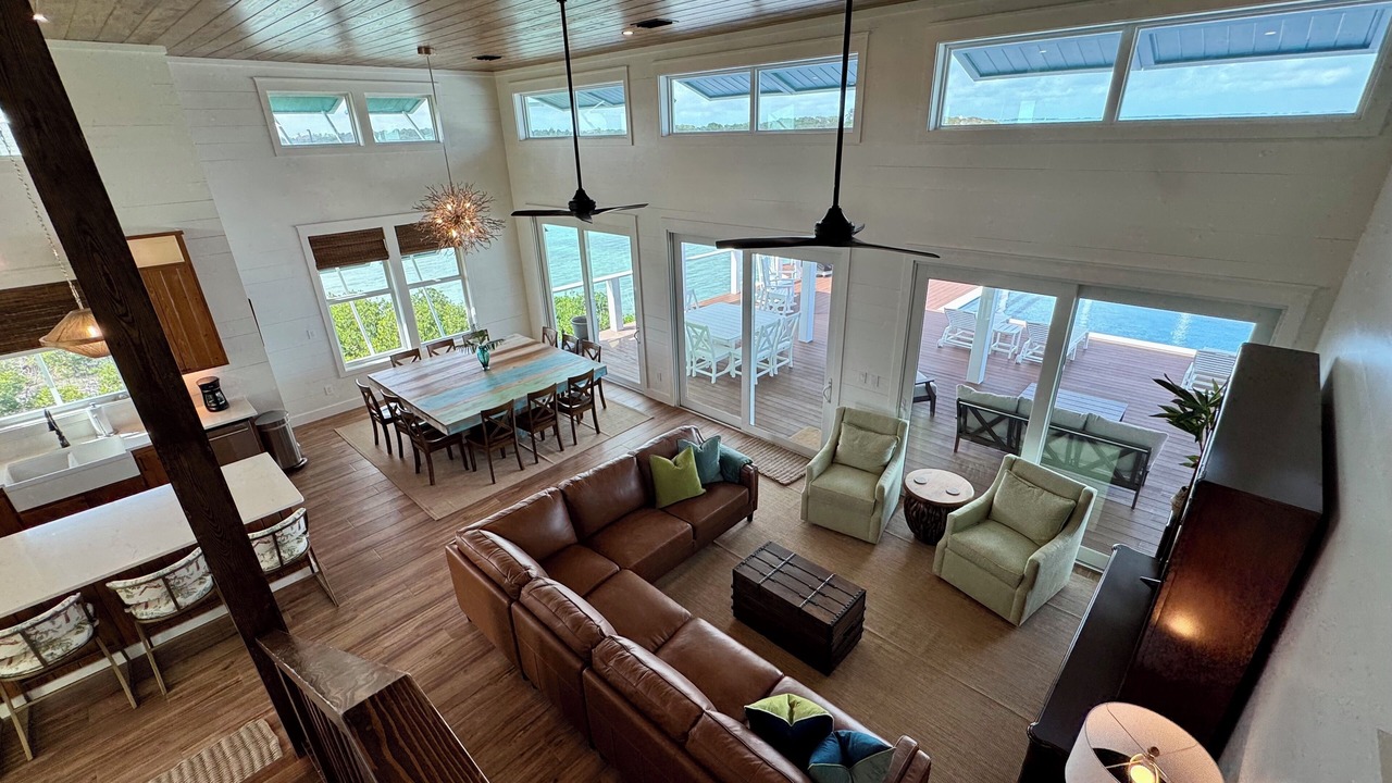 Photo of Livingroom in Hope Town