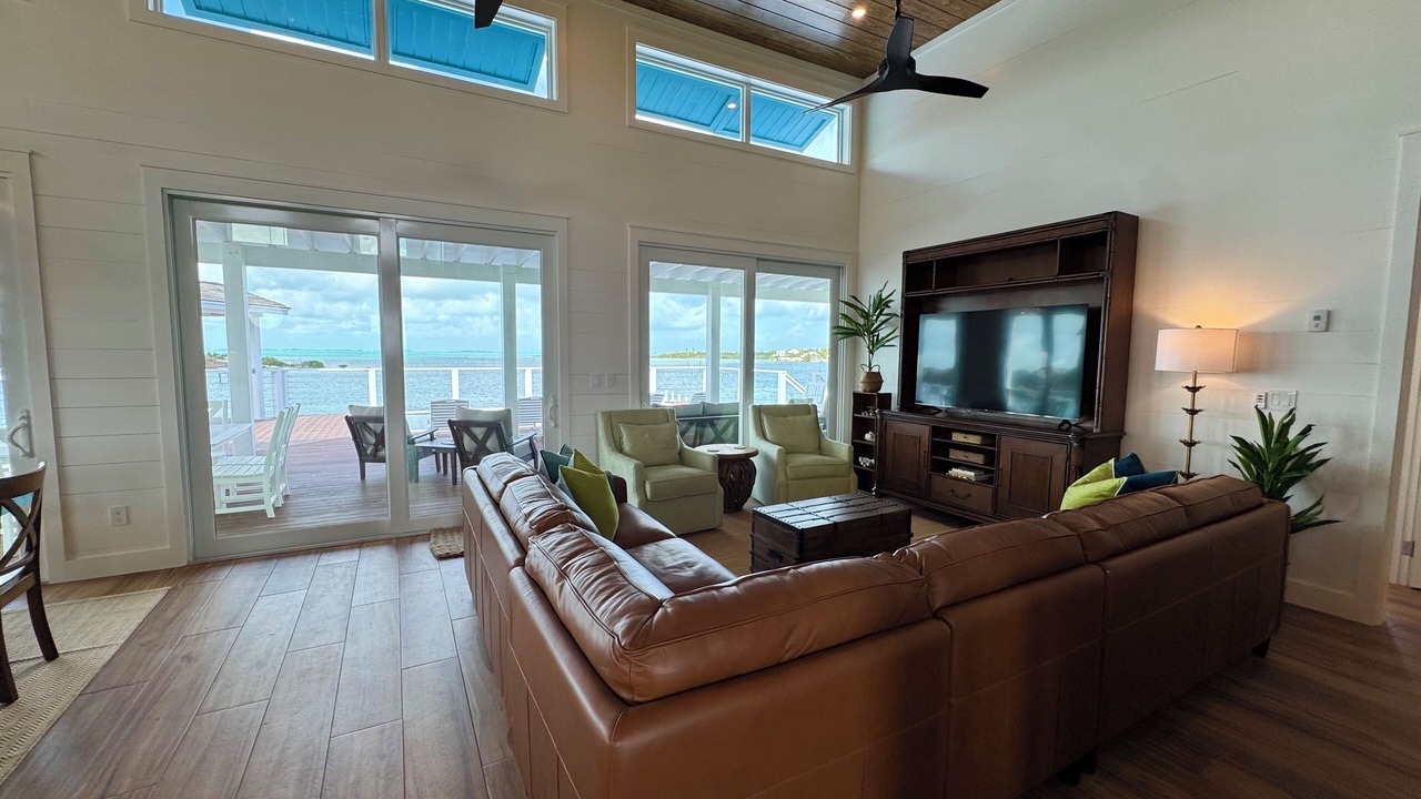 Photo of Livingroom in Hope Town