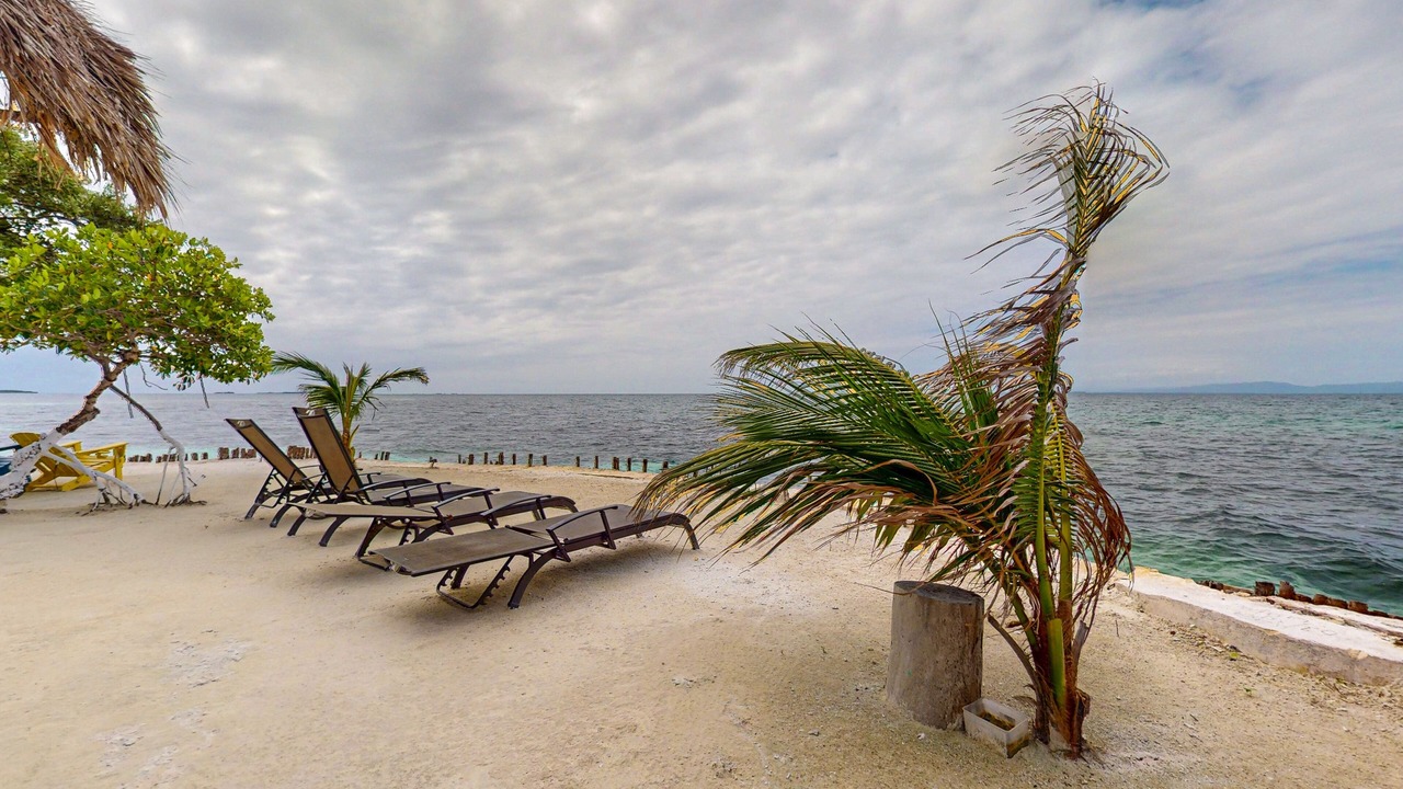 Photo of Others in Sittee Point