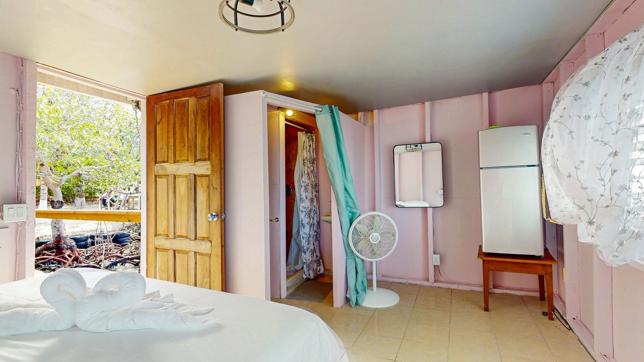 Photo of Bedroom in Sittee Point
