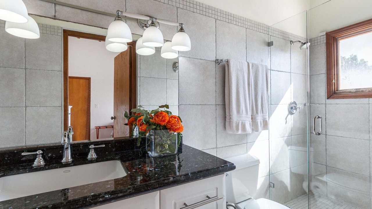 Photo of Bathroom in Arashi
