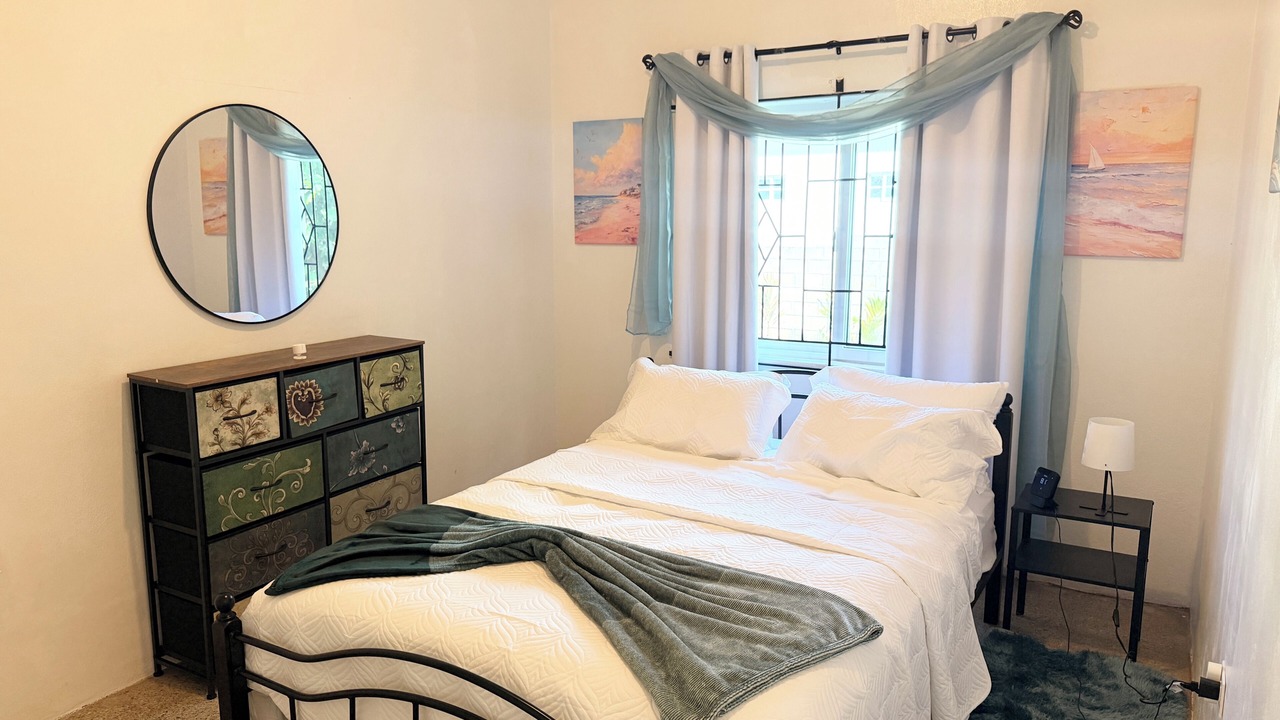 Photo of Bedroom in Moore Town