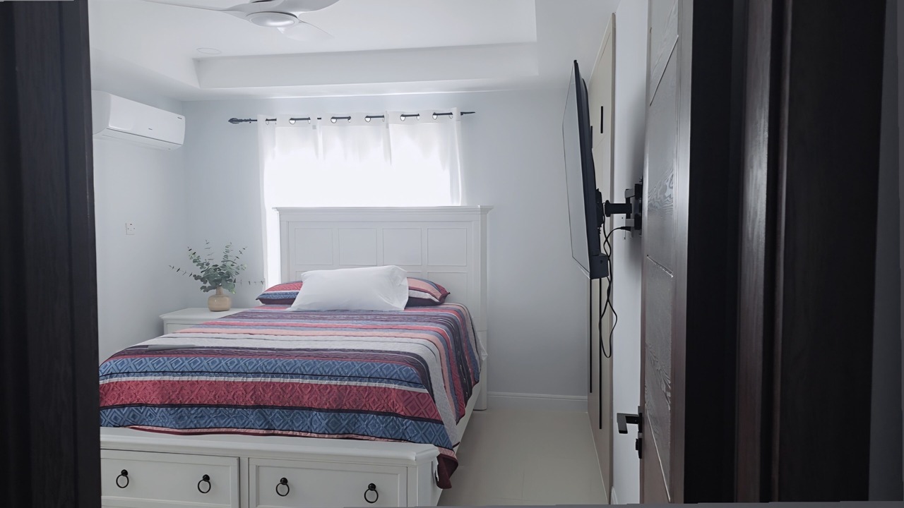 Photo of Bedroom in Portmore