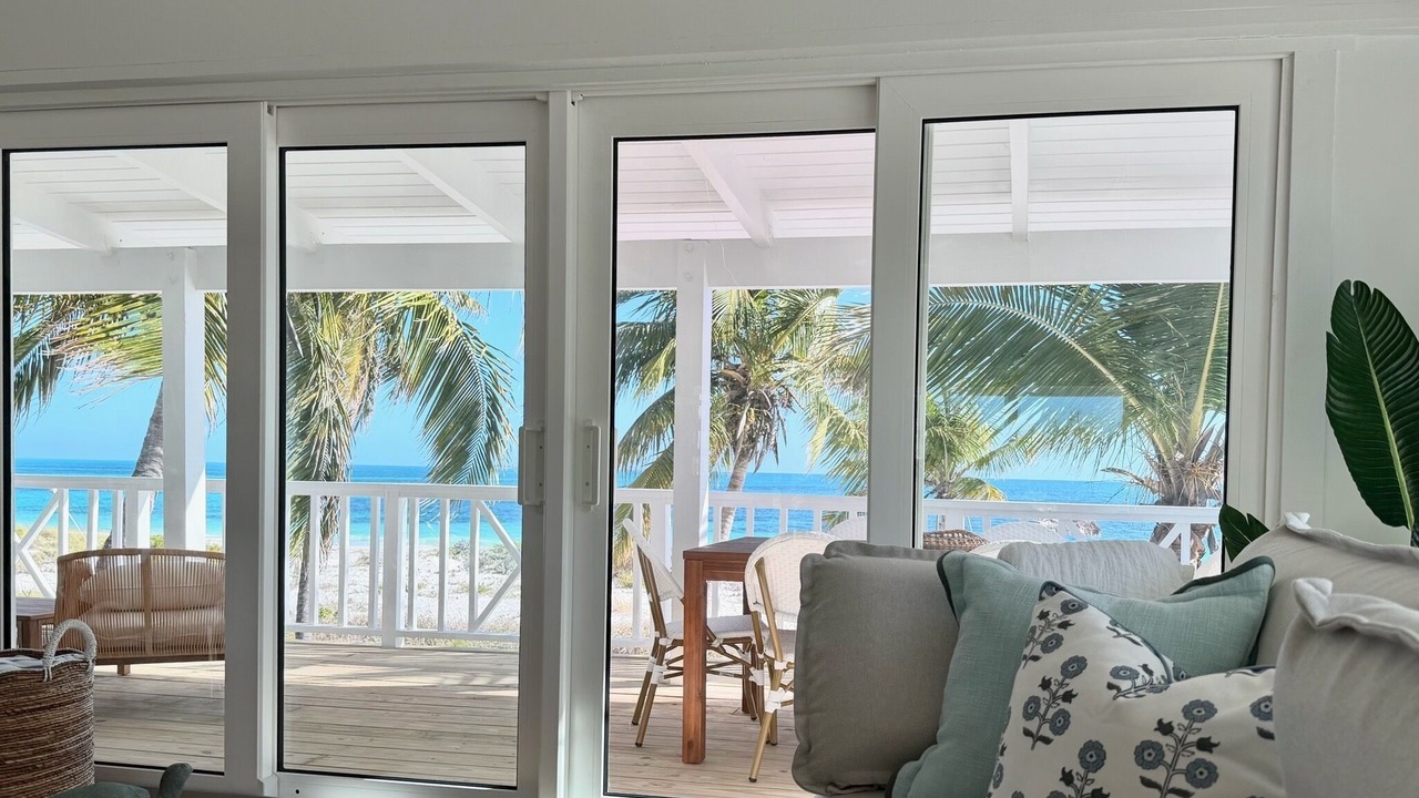 Photo of Livingroom in Great Harbour Cay