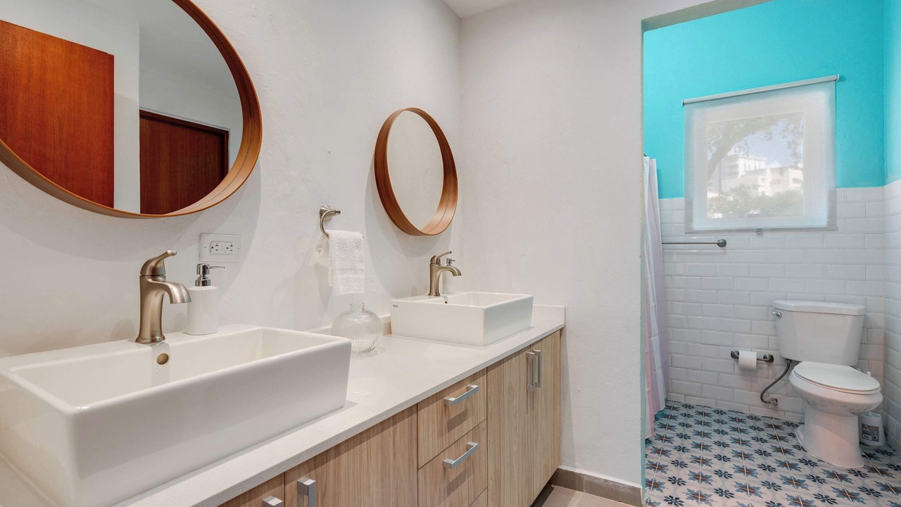 Photo of Bathroom in Condado