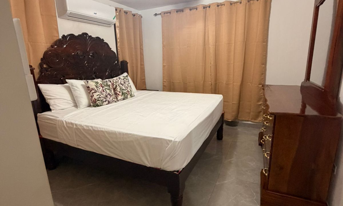 Photo of Bedroom in Eden Gardens