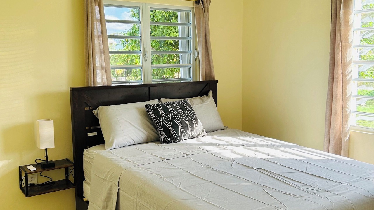 Photo of Bedroom in Piggotts