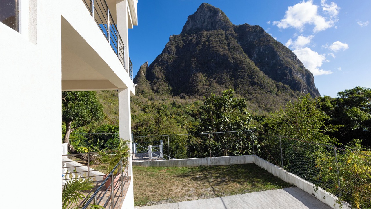 Photo of Outdoor in Soufriere