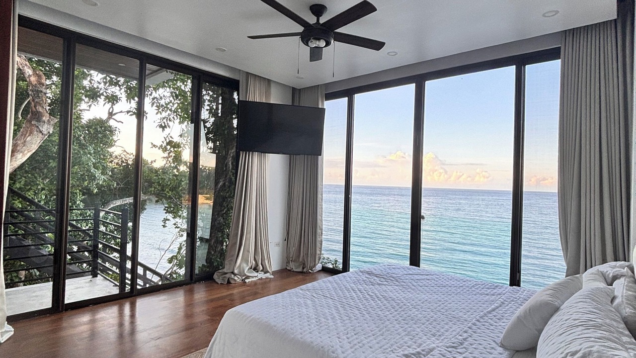 Photo of Bedroom in Salt Gut