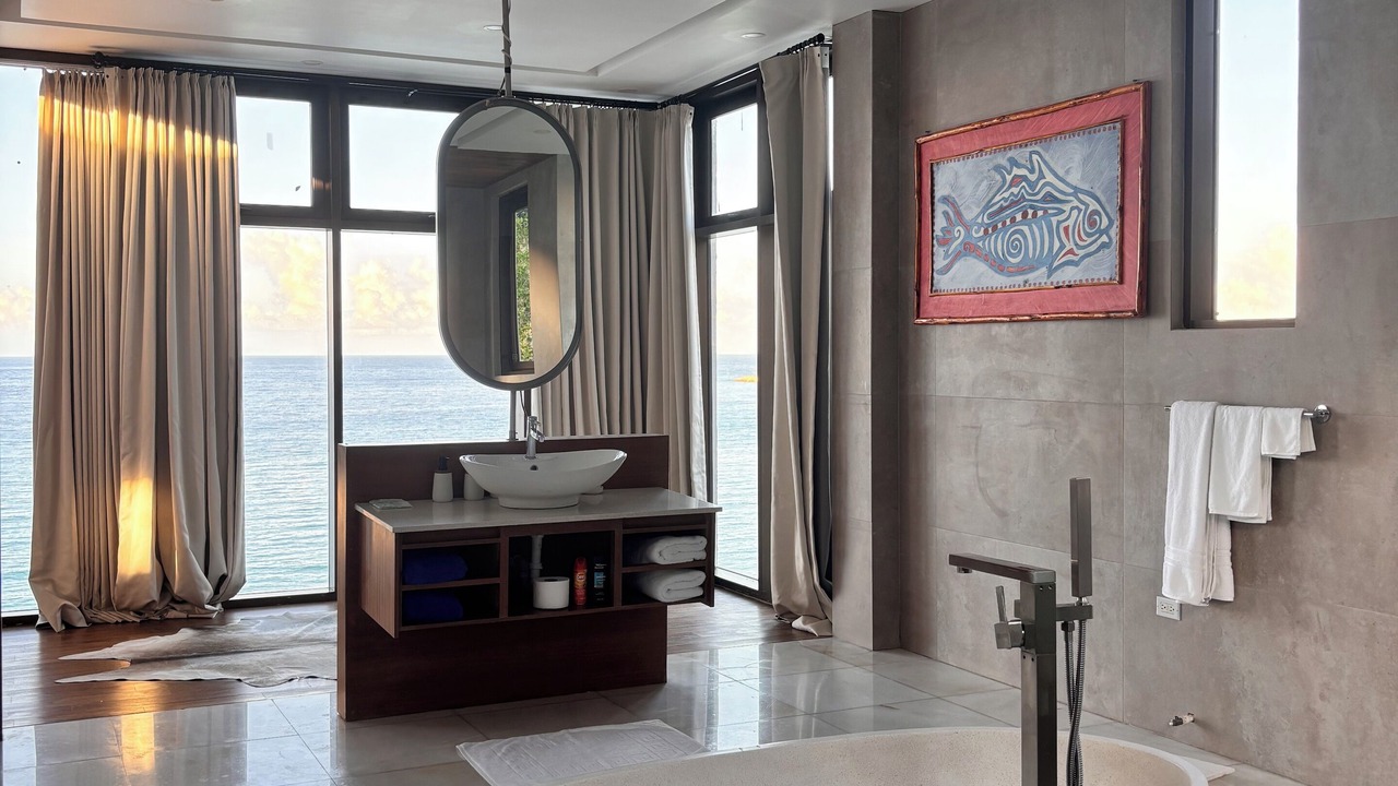 Photo of Bathroom in Salt Gut