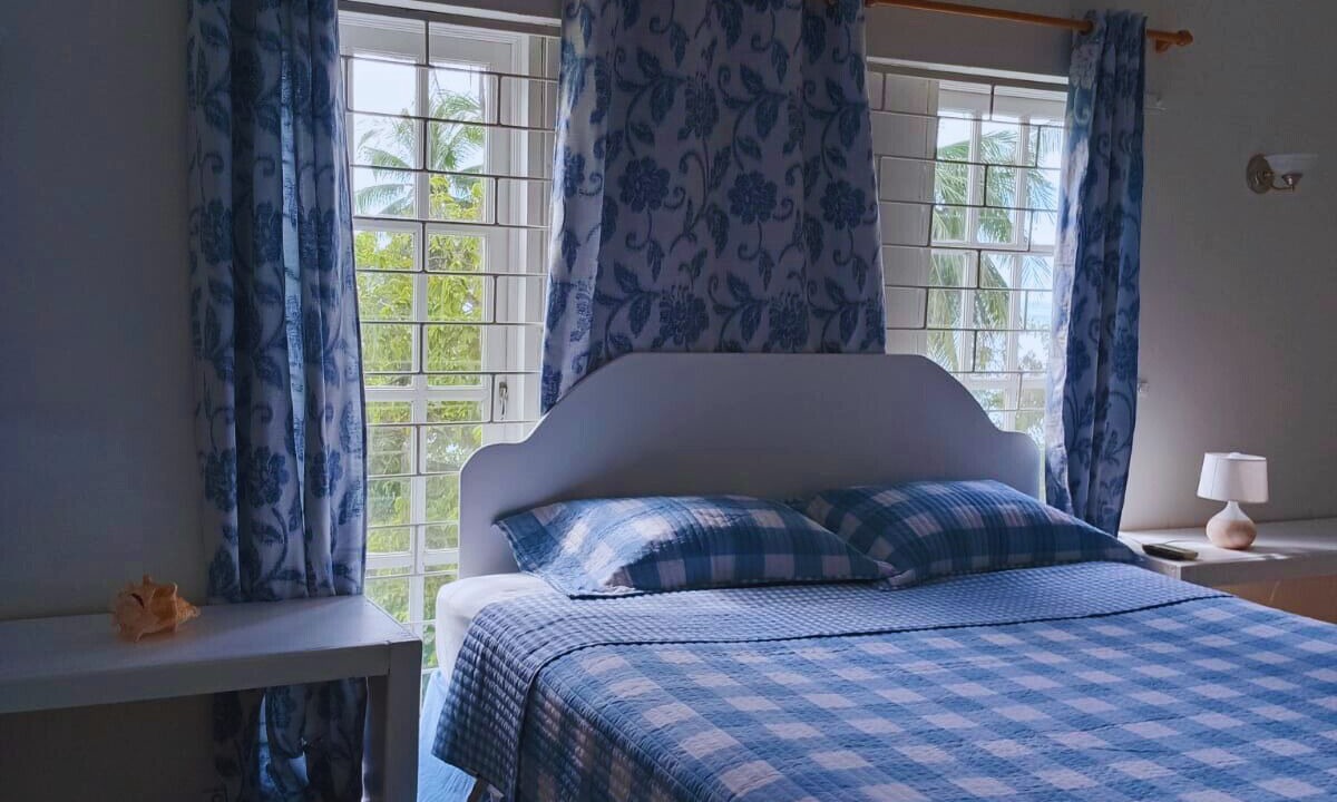 Photo of Bedroom in Choc