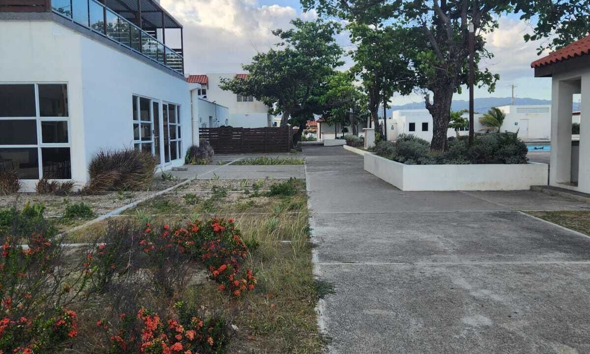 Photo of Outdoor in Portmore