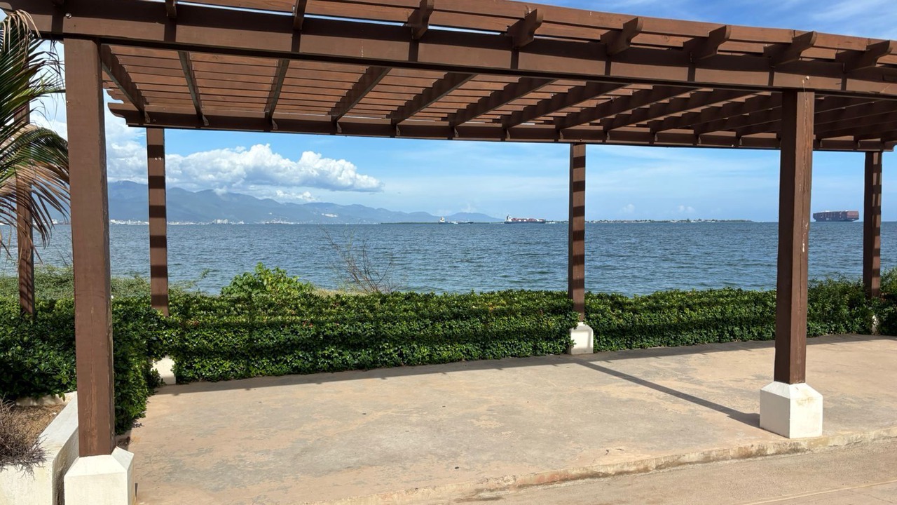 Photo of Patio Balcony in Portmore