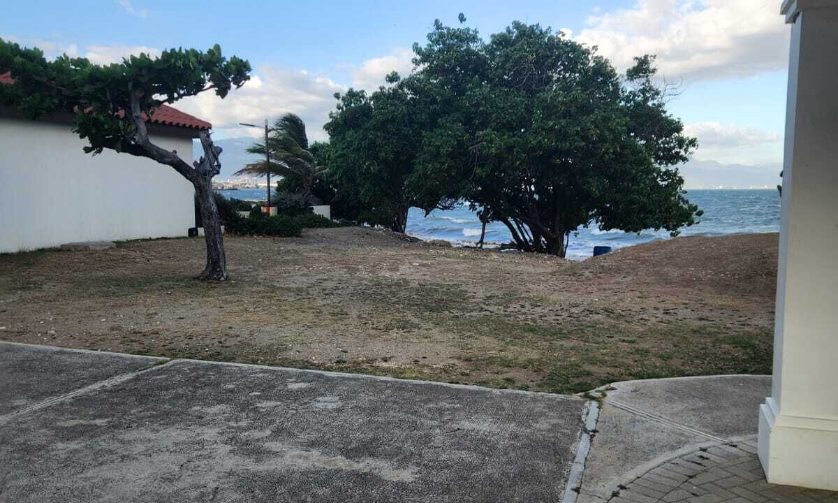 Photo of Outdoor in Portmore