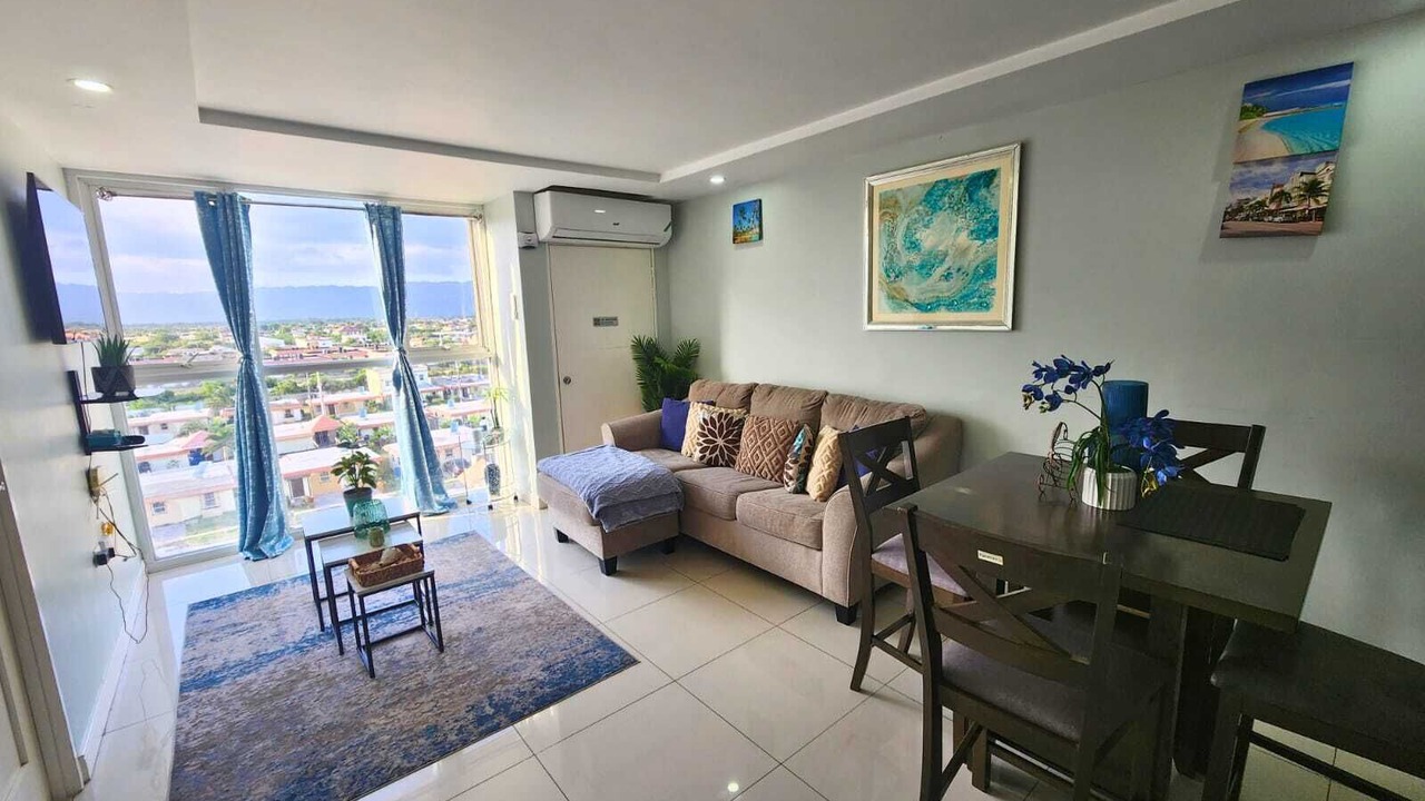 Photo of Livingroom in Portmore