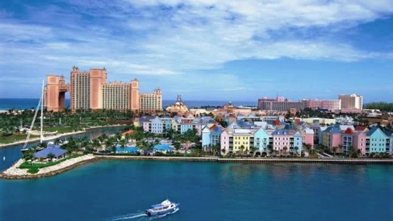 Photo of Others in Paradise Island
