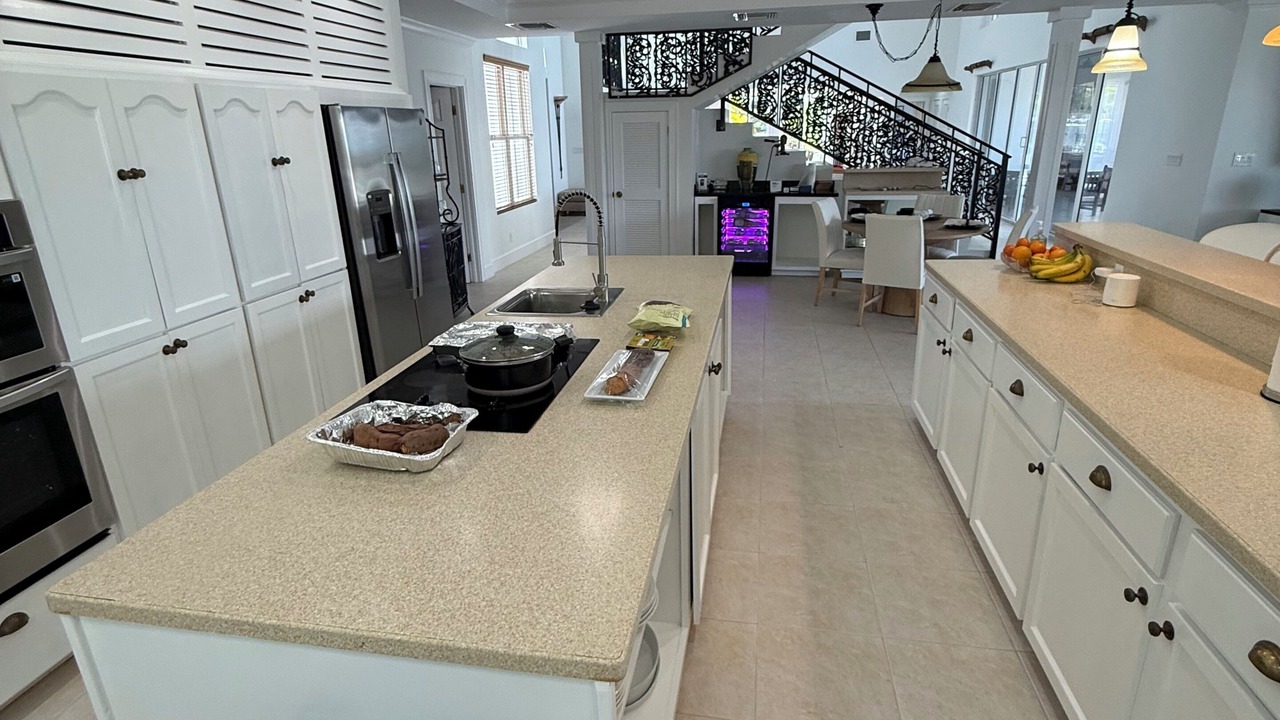 Photo of Kitchen in Bahamia West