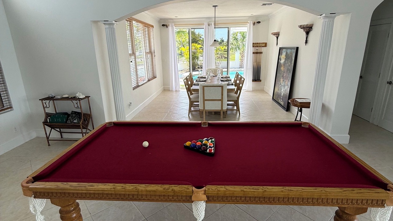 Photo of Bedroom in Bahamia West