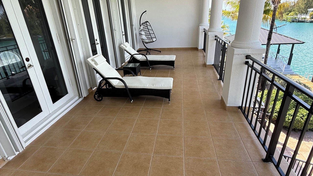 Photo of Patio Balcony in Bahamia West