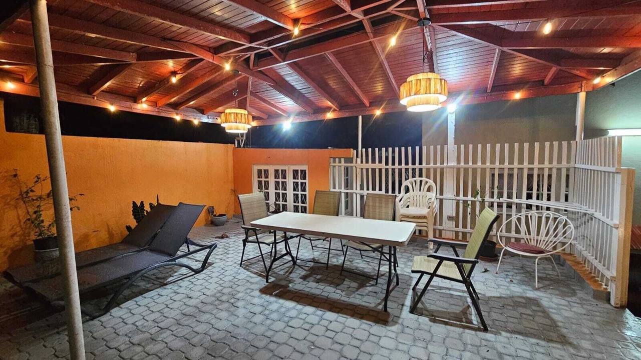 Photo of Patio Balcony in Saint Andrew