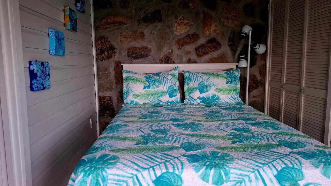 Photo of Bedroom in Johnson's Point