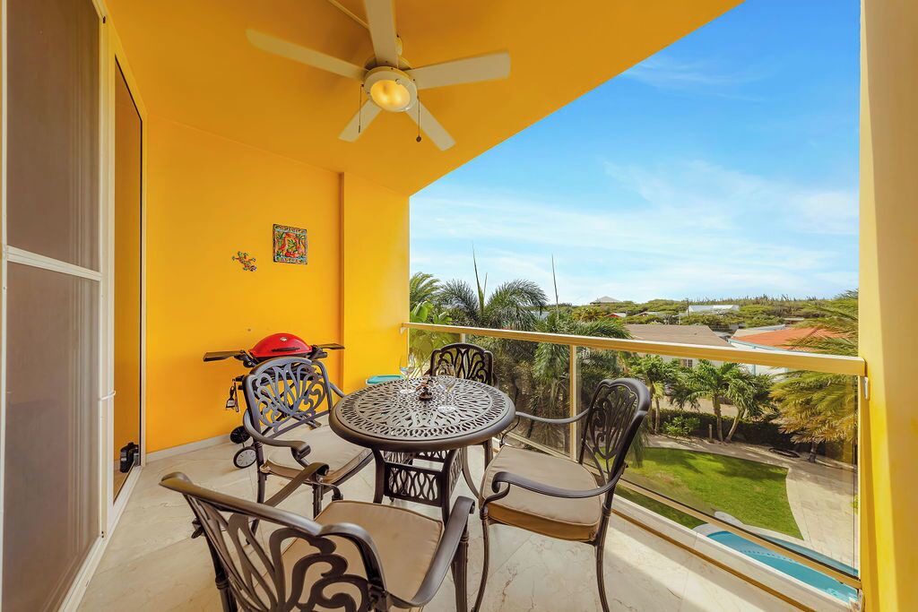 Photo of Patio Balcony in Boegoeroei