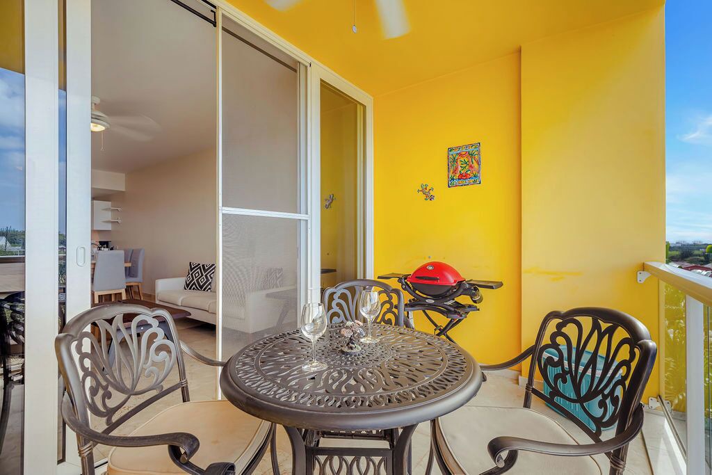Photo of Patio Balcony in Boegoeroei