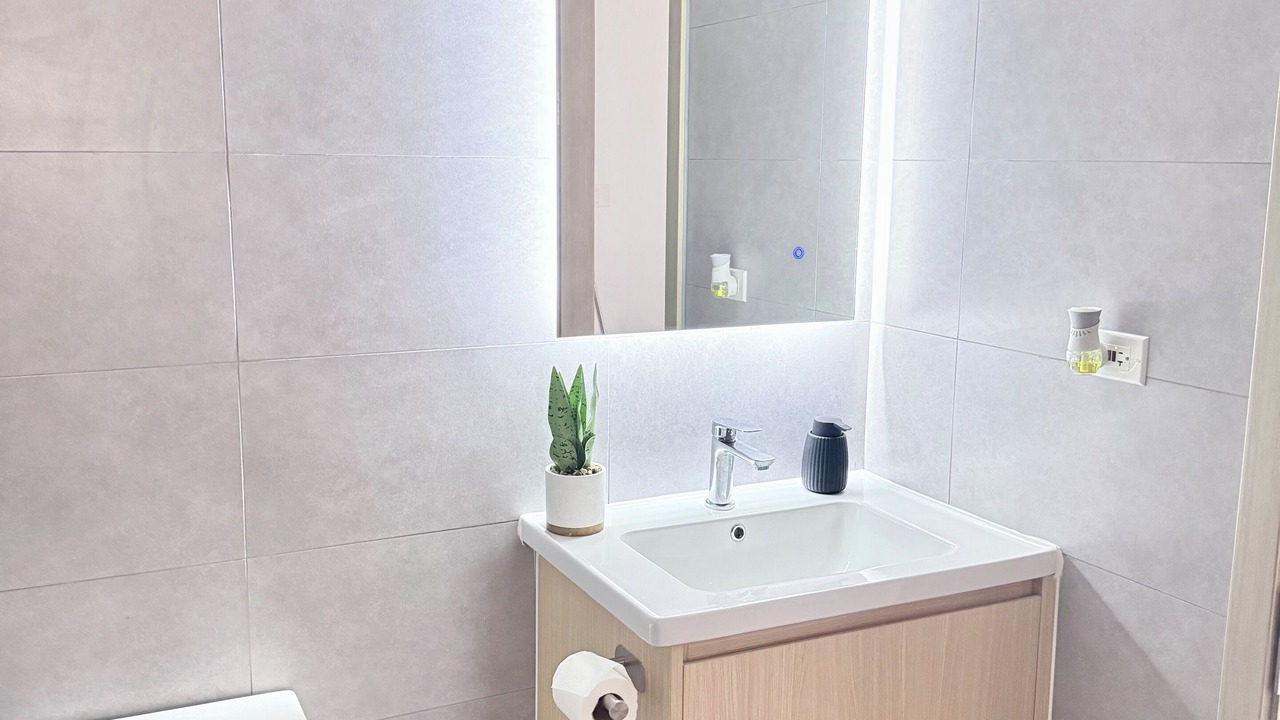 Photo of Bathroom in Barbican